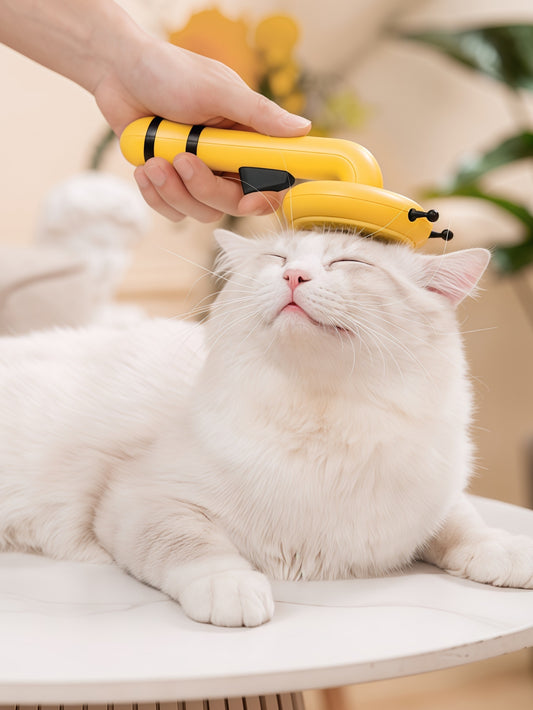 Small Bee Shaped Pet Pin Comb