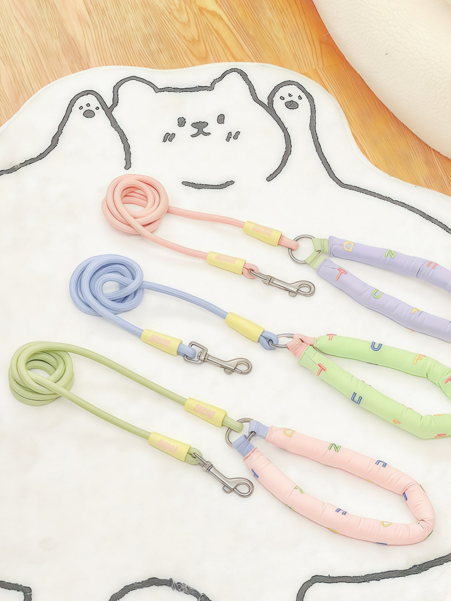 Cloud-Padded Dog Leash (59" / 1.5m) with Aluminum Alloy Hardware