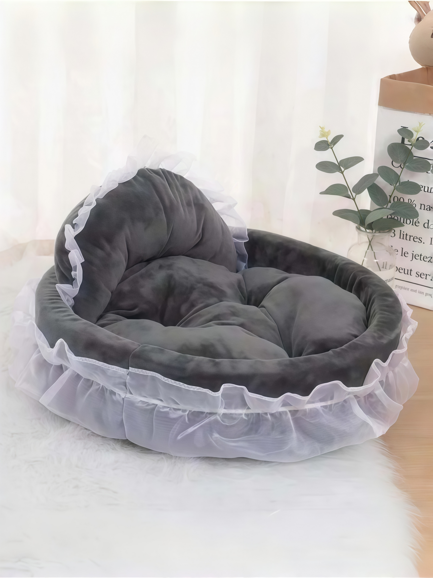 Princess Lace Pet Bed