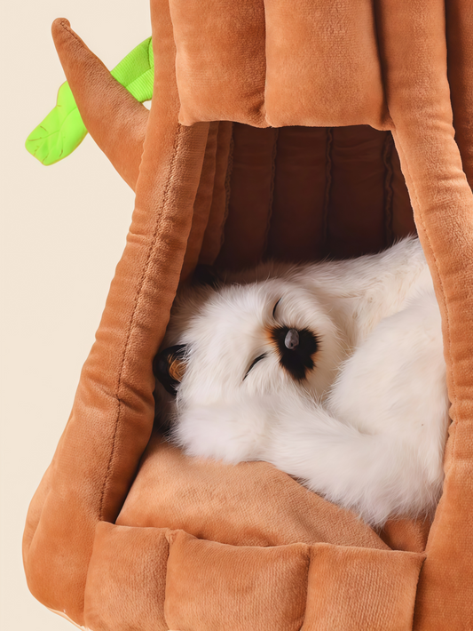 Tree-Shaped Cat Nest