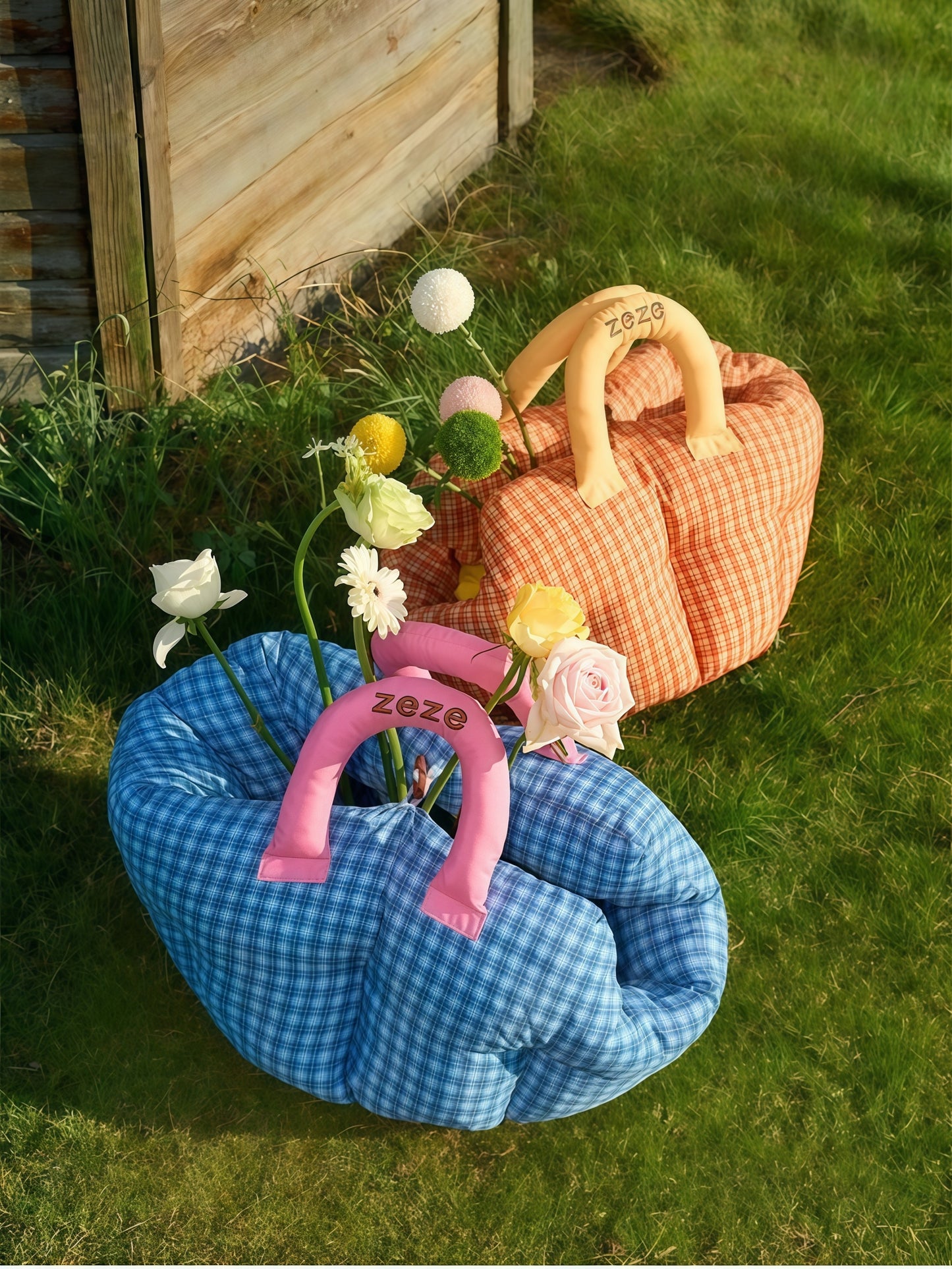 “Tata” Portable Pet Car Bed